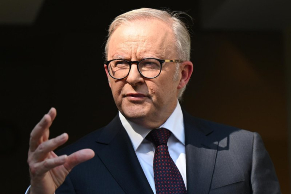 Bomb hoax against Australian PM linked to tour of Chinese dance troupe Bomb hoax against Australian PM linked to tour of Chinese dance troupe