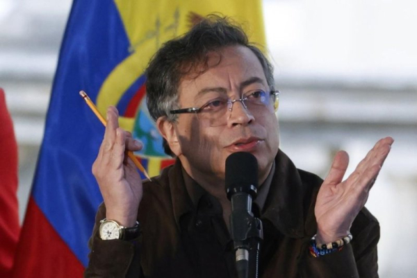 Colombian president arrives in U.S. for meeting with Donald Trump Colombian president arrives in U.S. for meeting with Donald Trump