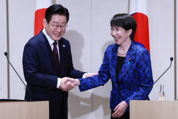 Lee congratulates Japan's Takaichi on election victory