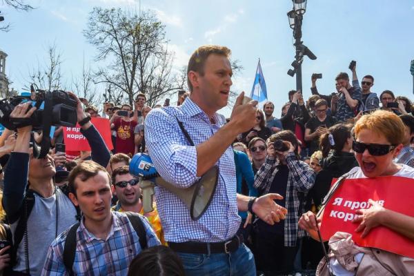 Navalny killed by Russia with frog poison, UK government says Navalny killed by Russia with frog poison, UK government says