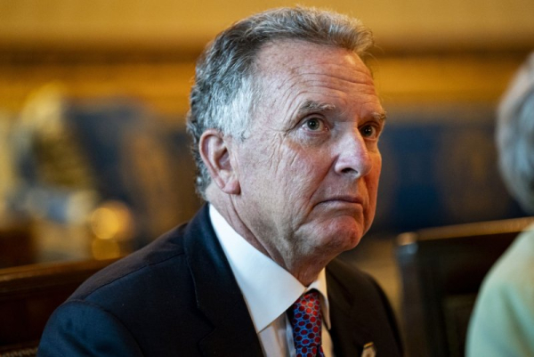 Witkoff hails 'progress' in peace negotiations with Russia, Ukraine Witkoff hails 'progress' in peace negotiations with Russia, Ukraine