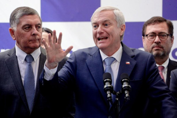 Chinese cable project causes rift before Chile presidential transition