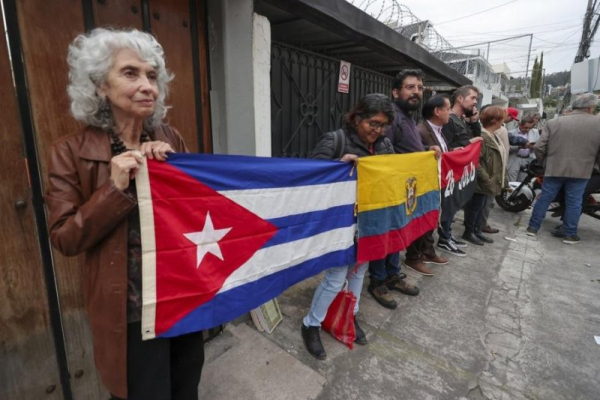 Cuba closes embassy in Ecuador after diplomats expelled