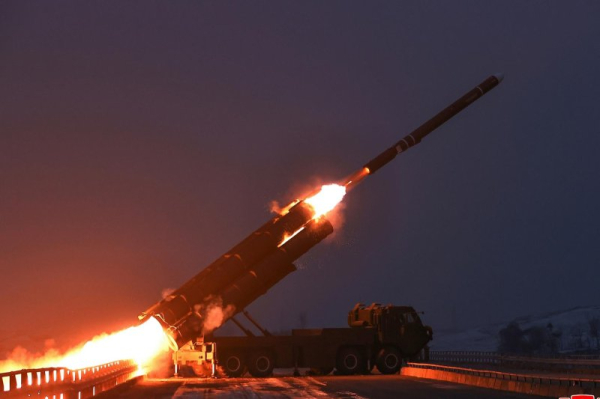 N. Korea launches series of missiles in show of force