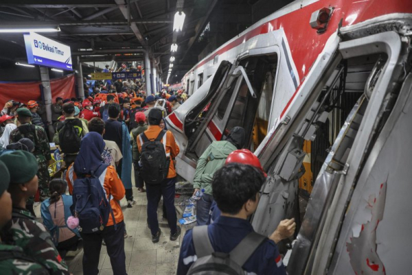 At least 15 people killed, 84 hurt after trains collide in Indonesia
