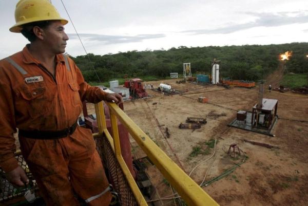 Bolivia drafts hydrocarbons law to attract foreign capital