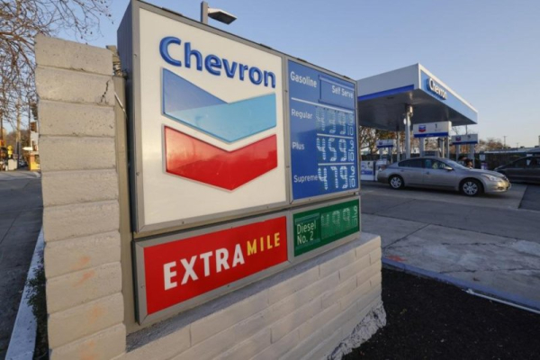 Chevron expands stake in key Venezuelan oil region with new deal
