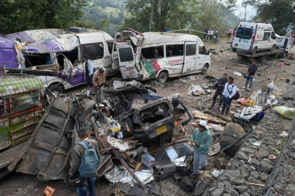 Colombian authorities search for suspect in deadly highway bombing
