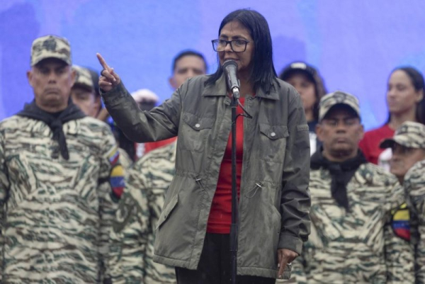 Delcy Rodr&iacute;guez hires U.S. lobbyist for possible presidential campaign