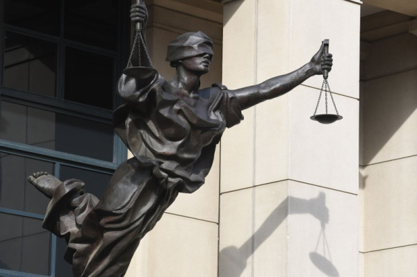 Dubai police arrest alleged Irish organized crime boss