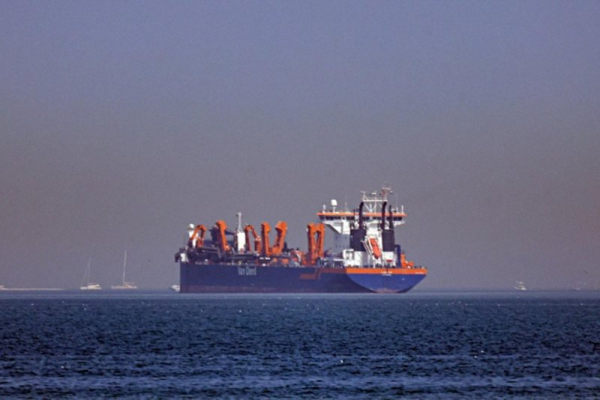 First Western shipping vessel transits Strait of Hormuz since start of war First Western shipping vessel transits Strait of Hormuz since start of war