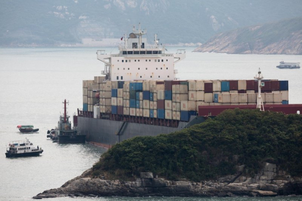 Iran demands U.S. release seized ship, threatening to defend itself