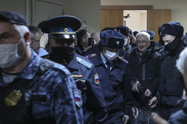 Russian court rules to label rights group Memorial as 'extremist'