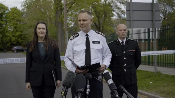 Two arrested in London synagogue arson case amid terrorism probe