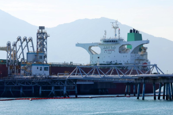 4th S. Korean oil tanker successfully transits through Red Sea