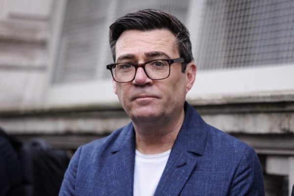 Andy Burnham campaign to challenge Keir Starmer gathers momentum Andy Burnham campaign to challenge Keir Starmer gathers momentum