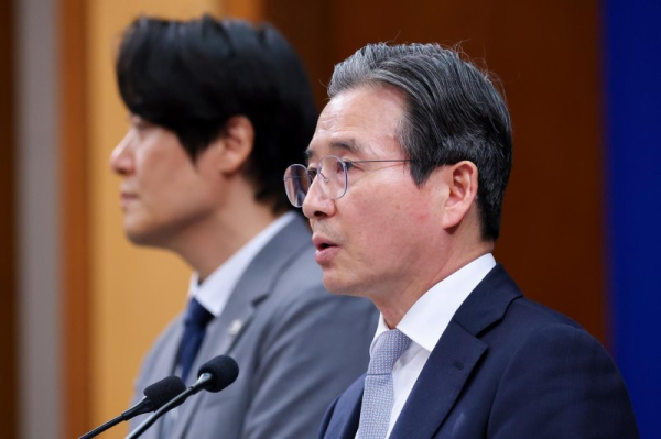 Presidential official proposes 'public dividends' from AI-driven boom