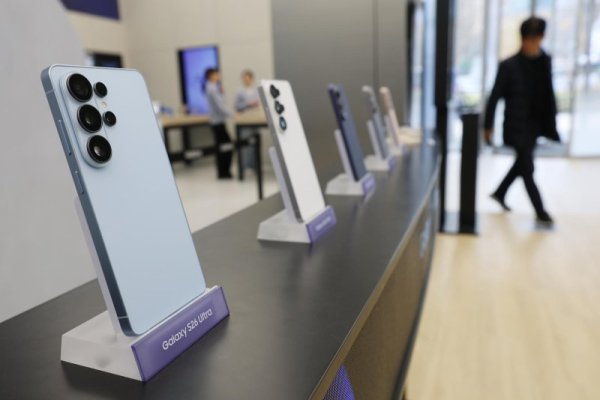 Samsung Electronics leads smartphone markets in S. America, Middle East, Southeast Asia in Q1