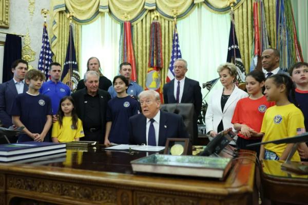 Trump pauses Project Freedom less than two days after launch