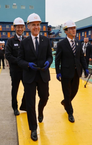 Canada nears decision on Korean, German submarine bids Canada nears decision on Korean, German submarine bids