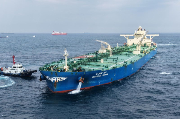 Half of stranded S. Korean ships exit Strait of Hormuz as transit gains pace