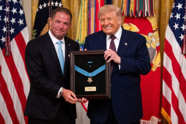 Italian diplomat cancels U.S. trip amid argument over Trump photo Italian diplomat cancels U.S. trip amid argument over Trump photo