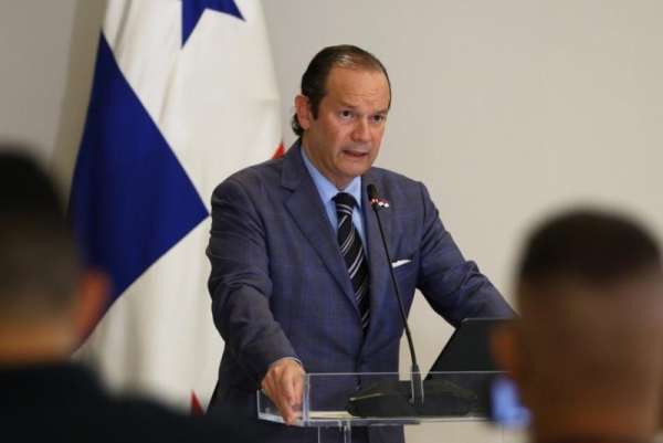 Panama offers to facilitate talks between United States, Cuba Panama offers to facilitate talks between United States, Cuba