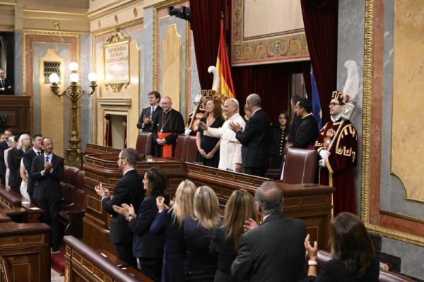 Pope Leo XIV slams war as first pontiff to address Spanish parliament Pope Leo XIV slams war as first pontiff to address Spanish parliament