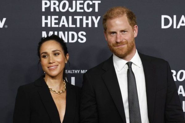 Prince Harry and Meghan Markle to visit Britain with kids in July