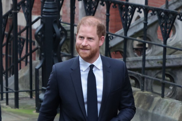 Buckingham Palace says Prince Harry will not stay there