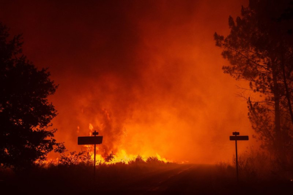 France wildfires force mass evacuations from southwestern Gironde region France wildfires force mass evacuations from southwestern Gironde region