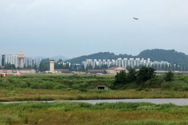 Military airport in Gwangju selected as site for S. Korea semiconductor production cluster